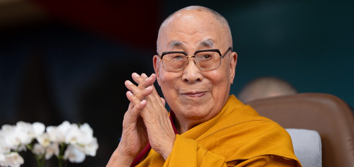 Дээрхийн гэгээн Далай ламд өргөх талархлын хөтөлбөр