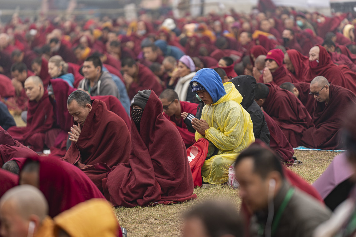 Дээрхийн Гэгээнтэн Далай Лам сүсэгтэн олонд “Манзушрийн номын аймаг”-ийг үргэлжлүүлэн айлдав. Энэтхэг, Бихар, Бодьгаяа. 2020.01.04. Гэрэл зургийг Тензин Чойжор.