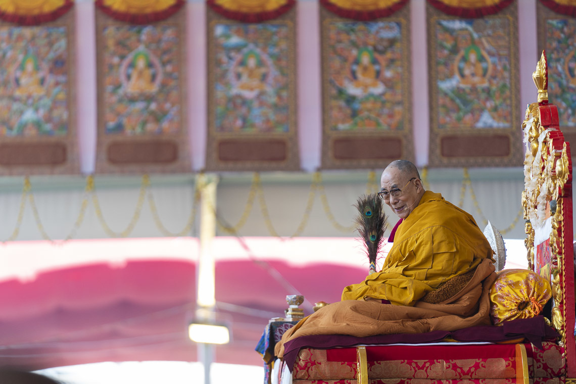 Дээрхийн Гэгээнтэн Далай Лам номын айлдварын сүүлийн өдөр. Энэтхэг, Бихар, Бодьгаяа. 2020.01.06. Гэрэл зургийг Тэнзин Чойжор.