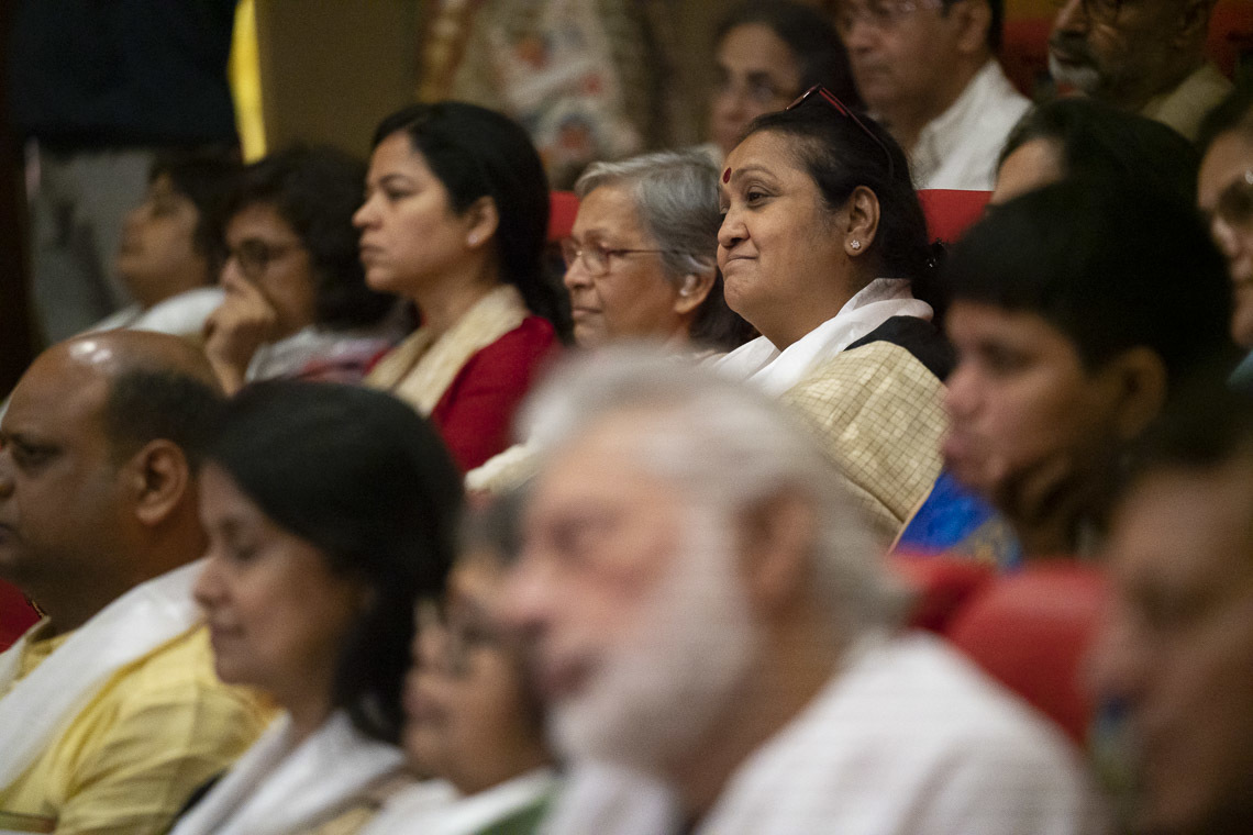 300 гаруй хүмүүс энэ удаагийн хуралд оролцов. Энэтхэг, Мумбай. 2018.12.12. Гэрэл зургийг Лувсан Цэрин.