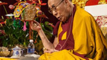 Үргэлжилсэн борооны улмаас Химачал Прадеш мужид хохирол учирсанд эмгэнэл илэрхийллээ.