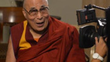 Испани хэлээр нэвтрүүлдэг АНУ-ын хамгийн том телевизийн суваг Telemundo-д өгсөн ярилцлага