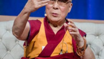 Боловсролд төвлөрсөн залуу манлайллын хэлэлцүүлэг, Төвөд нийгэмлэгтэй хийсэн уулзалт