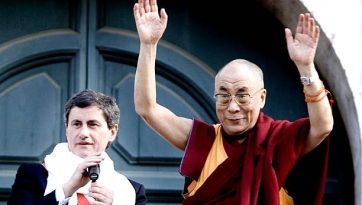 Дээрхийн гэгээн Далай ламыг Ромын хүндэт иргэн одонгоор шагнав.