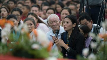 Дээрхийн гэгээн Далай лам Төвөдийн болон Гималайн бүс нутгийн төлөөллүүдтэй хийсэн уулзалт