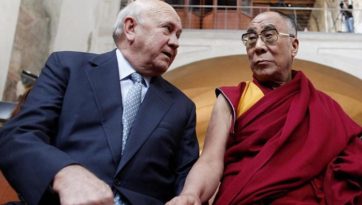 ФВ де Клеркийн гэр бүлд эмгэнэл илэрхийлэв