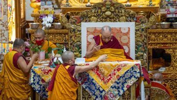 Мянган Мутарт Жанрайсиг бурханы авшиг хүртээв – 2 дахь өдөр