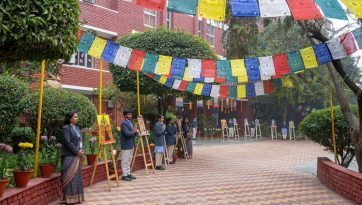 Салван сургууль дахь “Шашнаас ангид ёс суртахуун” сэдэвт айлдвар