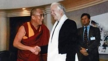 Ерөнхийлөгч асан Жимми Картерт 100 насны ойн баяр хүргэв