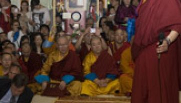 Блүүмингтонд Хятадын эрдэмтэн, оюутнуудтай уулзлаа