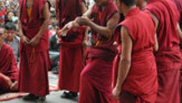 “Гималайн бүс нутгийнхан буддын шашныг хамгаалан,уламжлах онцгой үүрэгтэй” гэв.