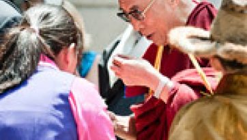 Дээрхийн гэгээн XIV Далай лам Вашингтон хотод хүрэлцэн ирлээ