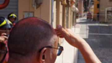 Дээрхийн гэгээн Мирандолад газар хөдлөлийн гамшигт нэрвэгдсэн иргэдэд эмгэнэл илэрхийлж, Матерад “Энх тайвны хот” төслийг дэмжжээ.