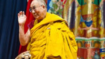 Жанрайсиг бурхны адис хүртээх ёслол ба дэлхий дахинд зориулсан ёс зүйн сургааль