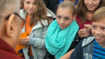 Залуучуудын ёс зүй, энэрэх сэтгэл, эв нэгдлийн хүч