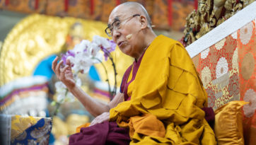 Азийн буддистуудад зориулсан номын айлдвар – 1 дэх өдөр 