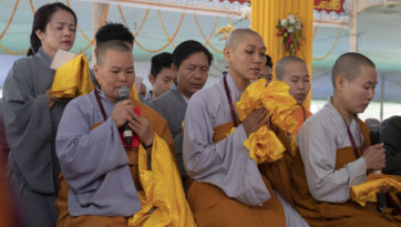 ‘Бодьсадвын 37 гарын авлага' ба 'Шалгадагийн тайлбар' – 2 дахь өдөр