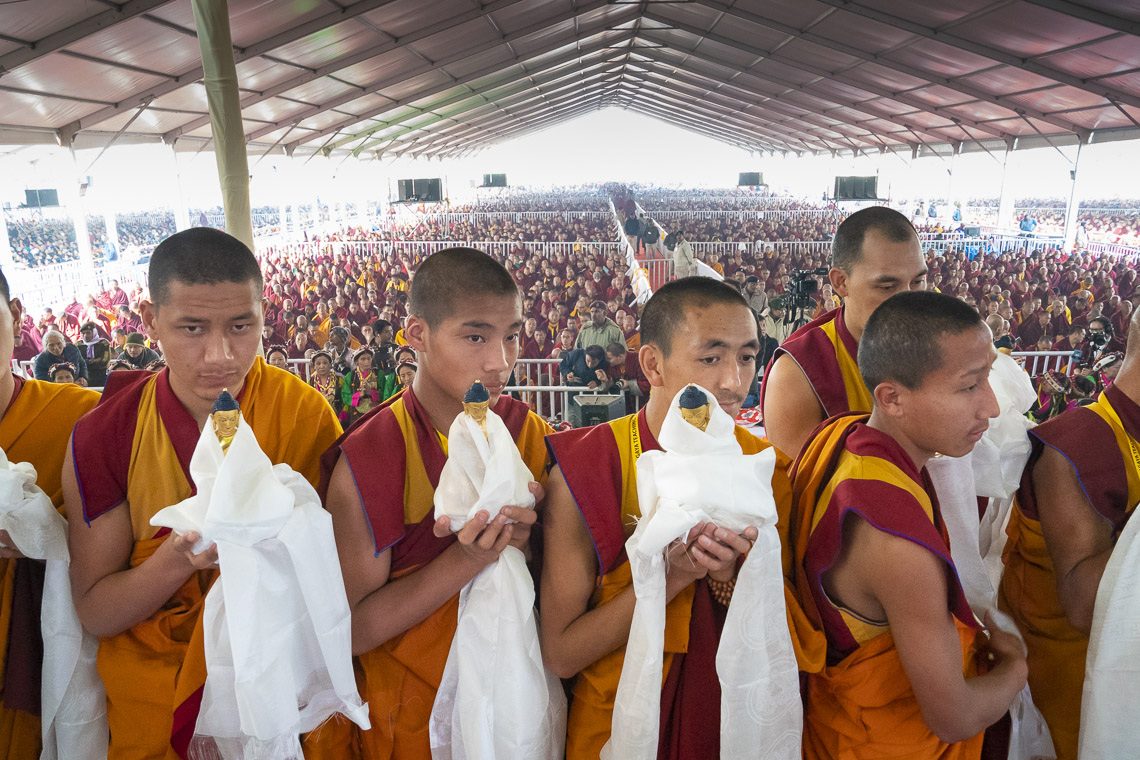 2018 12 31 Bodhgaya gallery GG 09 SA97507