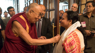 His Holiness the Dalai Lama Arrives in Kolkata