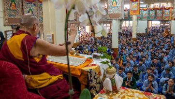 Хүүхэд, залуучуудад зориулсан номын айлдвар - 1 дэх өдөр